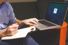 ���׌�Wվ֧���ھ��ͷ�����