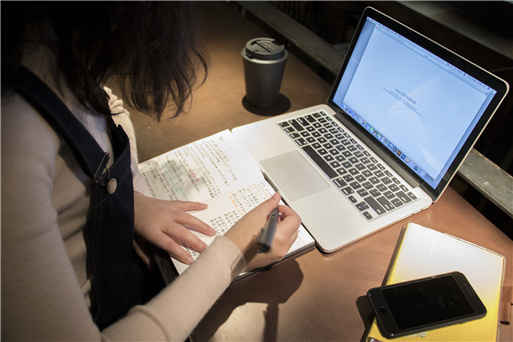 使用在線客服軟件回復消息