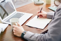 ��ȫ���M���ھ��ͷ����칤�����]