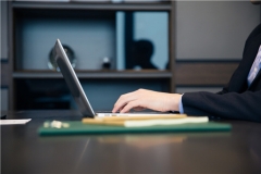 ���M�ͷ�ƽ�_