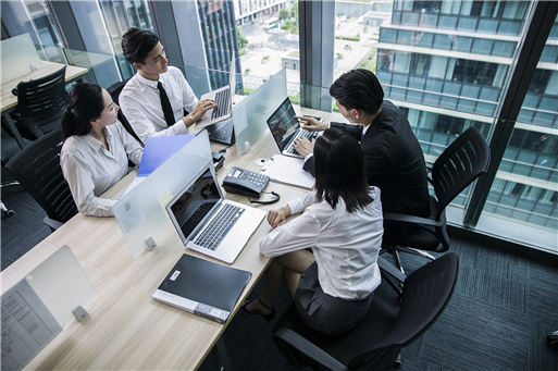 �ھ��ͷ���Ո(q��ng)��(du��)Ԓ