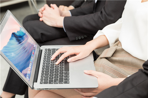 �ھ�����ϵ�y