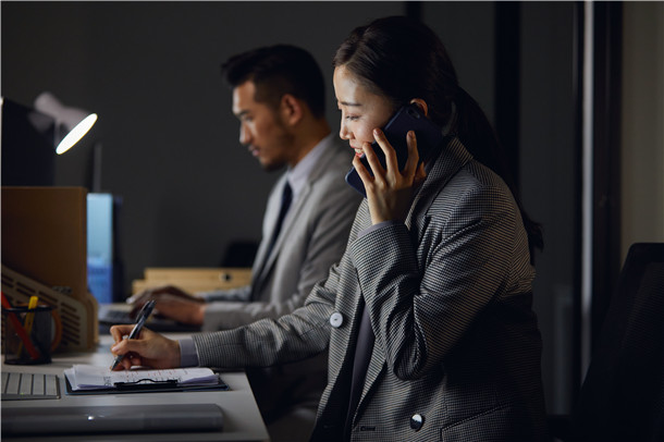 �˹��������