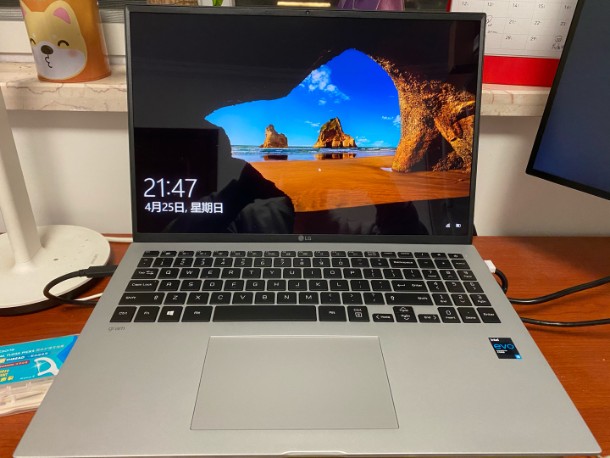 ��I΢������\�I