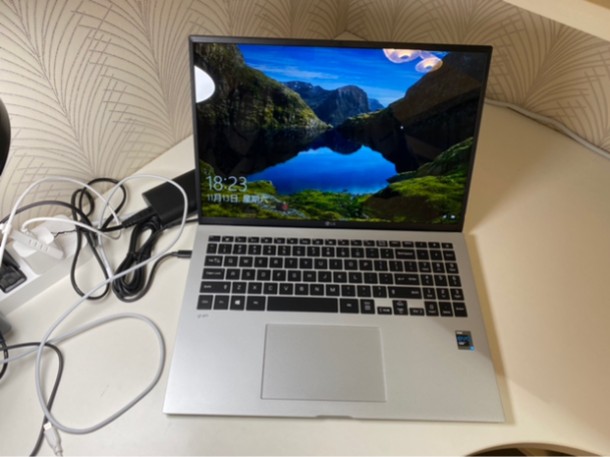 ��I�I�N�x��