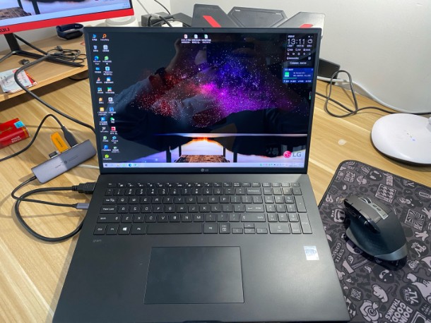 �I�N��������