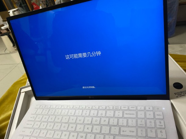 �罻����\�I