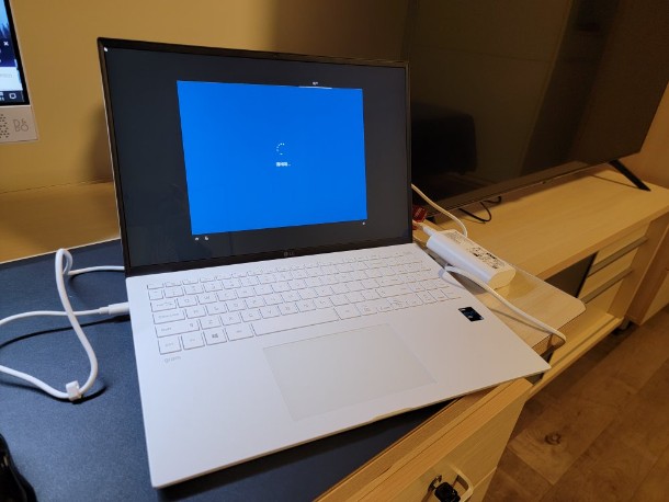 �͑��I�N����ϵ�y